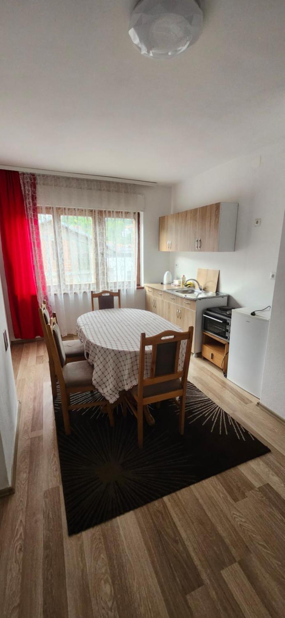 Lovely 1 Bedroom Within Walking Distance, Views Peje Bagian luar foto