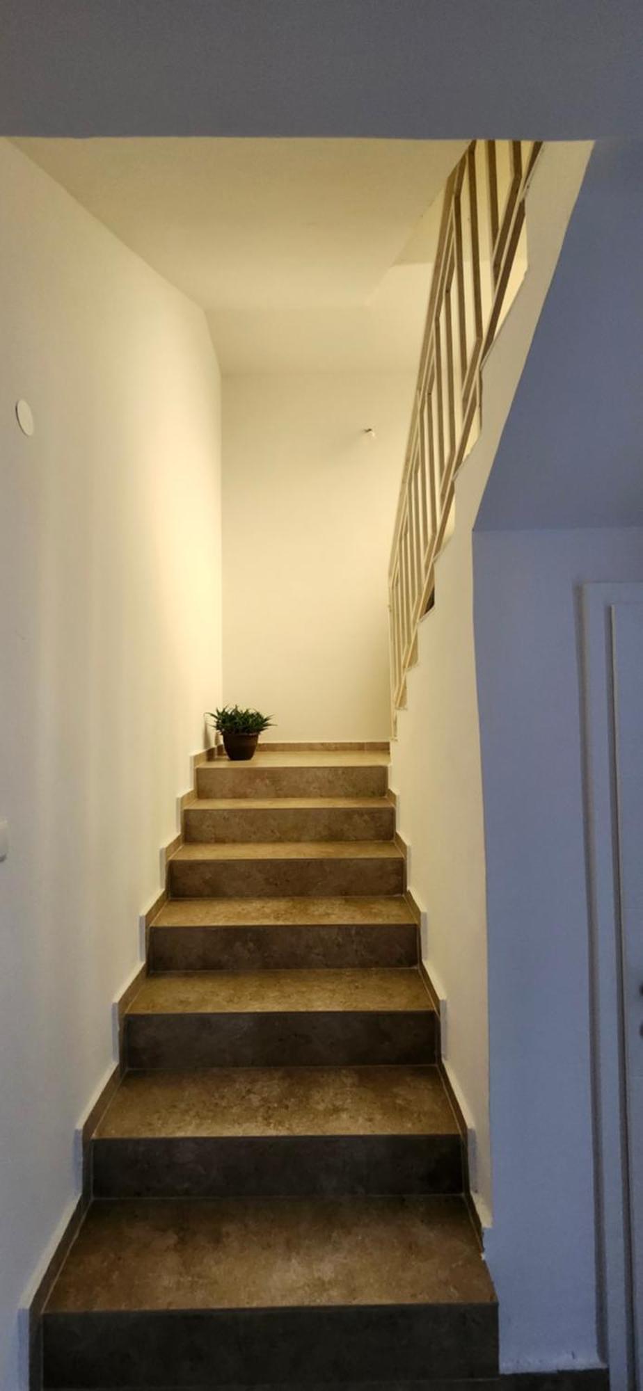 Lovely 1 Bedroom Within Walking Distance, Views Peje Bagian luar foto