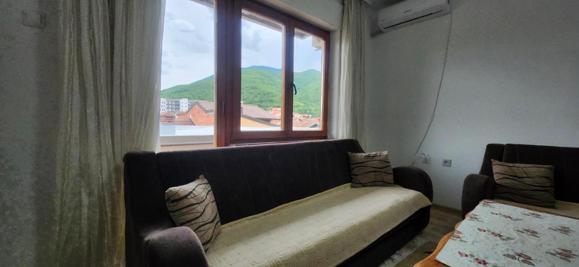 Lovely 1 Bedroom Within Walking Distance, Views Peje Bagian luar foto